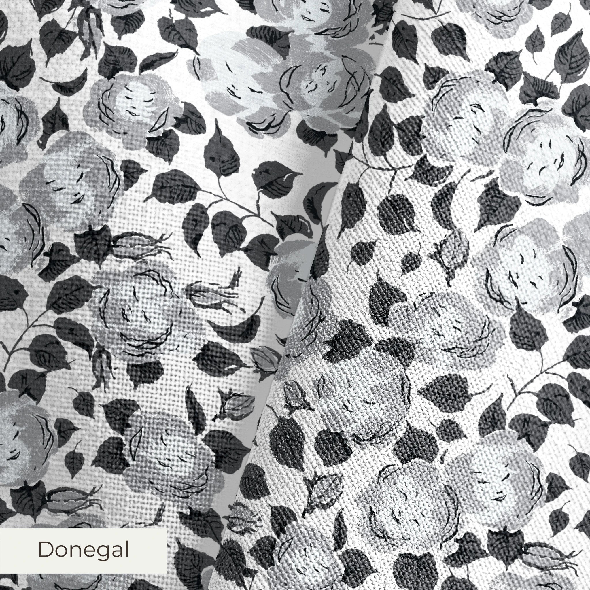 Disney | Baxter Mill - Alice in Wonderland - Roses Gray Fabric
