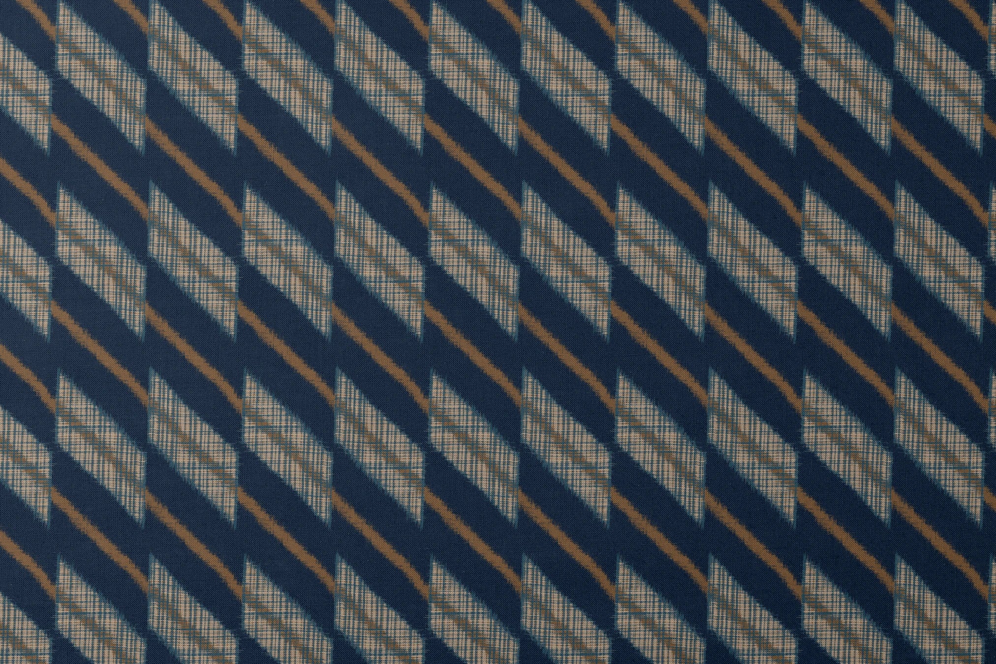  #material_Corduroy,Donegal,Hopscotch,Mohair Alta™ DWR,Newport,Relic,Zig Zag,Sunshine,Charlotte,Equinox