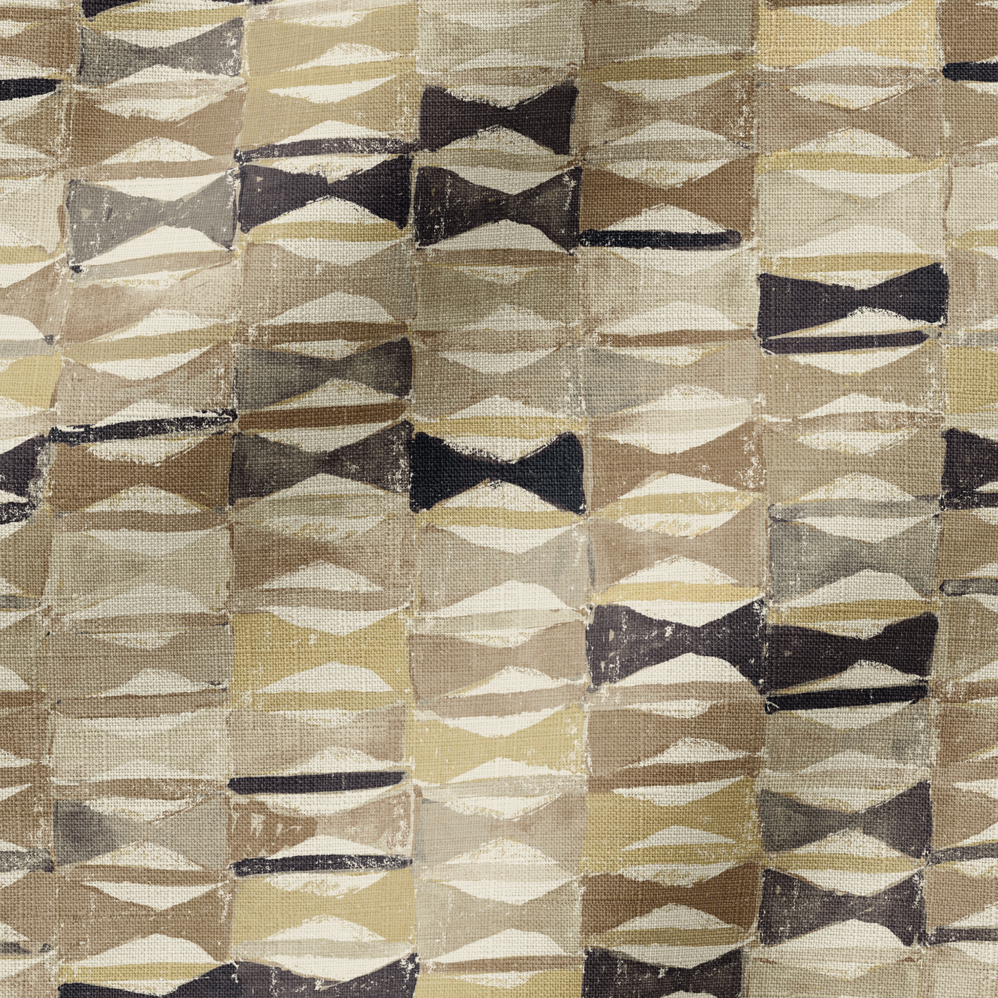  slightly rippled fabric #material_Newport