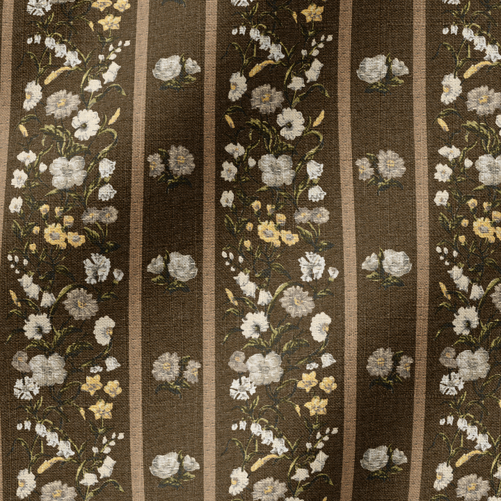  slightly rippled fabric #material_Newport