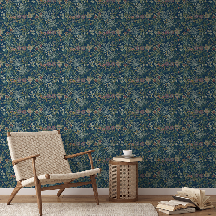  wallpaper lifestyle chair01 mockup 24in