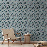  wallpaper lifestyle chair01 mockup 24in