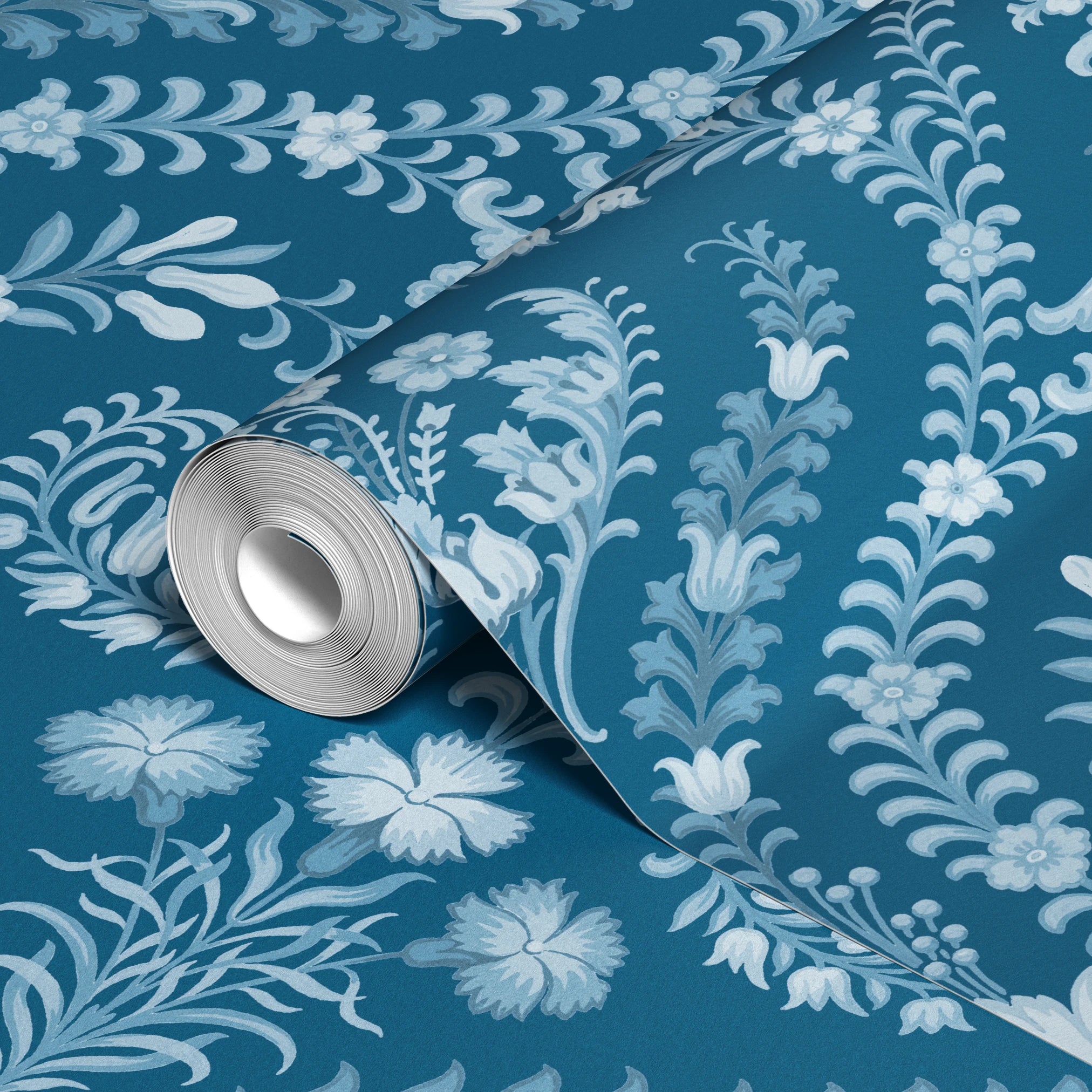 Genevieve - Dinnerware Wallpaper