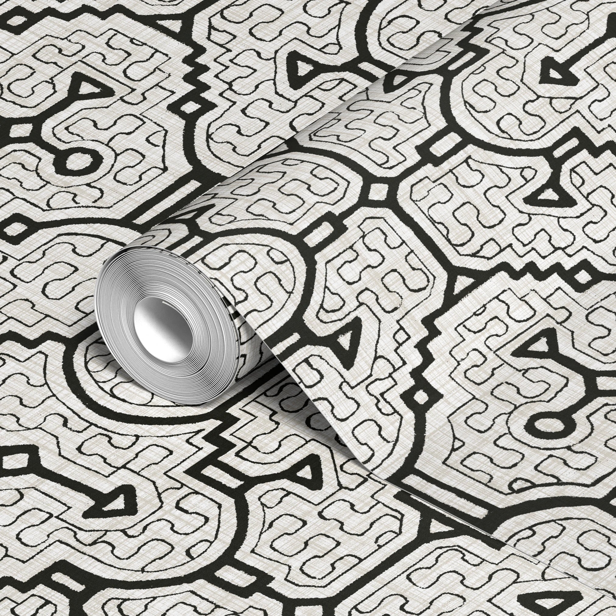 Ika - Black and White Wallpaper